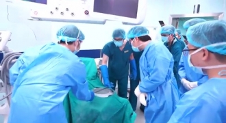 Việt Nam lần đầu ghép thành công xương tự thân cho bệnh nhân ung thư xương