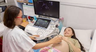 Mẹ bầu thông thái với thai kỳ an toàn không ngại Covid-19 nhờ công nghệ