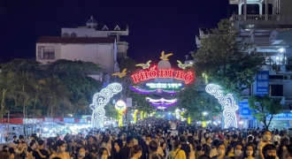 Gần 100.000 lượt du khách đến TP Móng Cái dịp nghỉ lễ 30/4 – 1/5