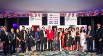 AstraZeneca Việt Nam nhận giải thưởng đóng góp lớn cho ngành Y tế