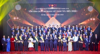 Vinh danh 60 doanh nhân Việt Nam tiêu biểu năm 2022