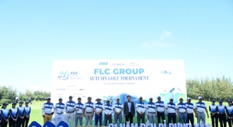 Gần 1000 golfers tham gia tranh tài tại FLC Group Autumn Golf Tournament