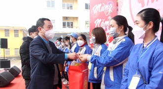 Hà Nội hỗ trợ 15 tỷ đồng đón Tết cho người lao động khó khăn