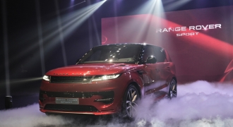 Range Rover Sport mới có mặt tại Việt Nam