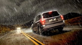 7 nguyên tắc an toàn khi lái xe dưới trời mưa lớn
