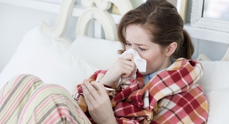 Bị cảm cúm có được hưởng chế độ ốm đau không?
