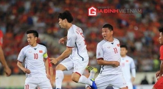 Thắng giòn giã trận đầu, Việt Nam tạm dẫn đầu bảng A AFF Cup 2018