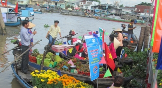 Ngày hội Văn hóa Chợ nổi Cái Răng thu hút hàng vạn lượt khách