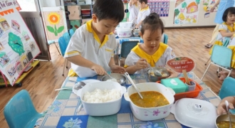 'Yêu thương từ nguồn Dinh dưỡng': Nâng cao nhận thức về việc cung cấp cho trẻ em dinh dưỡng đầy đủ