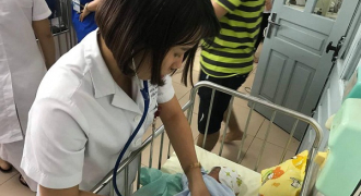 Bé gái vừa sinh, bị bỏ rơi ở bệnh viện Thanh Nhàn
