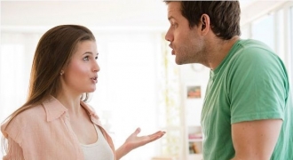 Khi ly hôn, có được yêu cầu chồng bồi thường tuổi thanh xuân không?