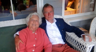 Đọc thư Tổng thống Bush cha gửi vợ để thấy 