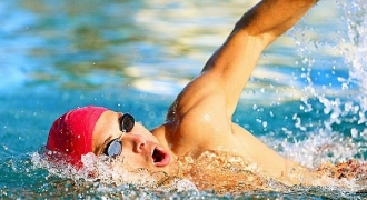 Hướng dẫn bơi sải dễ dàng nhất cho người mới học bơi