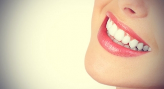 Đoán sức khỏe và tính cách qua hàm răng