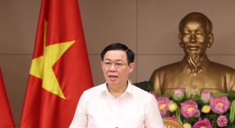 Yêu cầu đấu thầu ở Bộ Y tế, BHXH Việt Nam để giảm giá các mặt hàng thuốc chữa bệnh, vật tư y tế