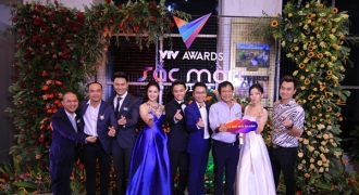 Dàn sao đình đám hội tụ tại lễ trao giải VTV Awards 2018