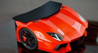 Chiếc bàn làm việc giống hệt siêu xe Lamborghini có giá lên tới 35.000 USD