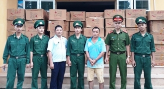 Đối tượng người Trung Quốc vận chuyển hơn 2.500 kg pháo vào Việt Nam