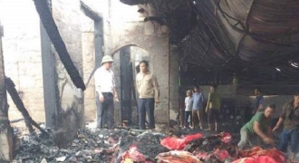 Nghệ An: Cháy cửa hàng chăn ga thiệt hại hàng tỉ đồng