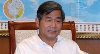 Kỷ luật khiển trách nguyên Bộ trưởng Bộ Kế hoạch và Đầu tư Bùi Quang Vinh 