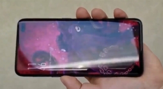 Lộ diện ảnh được cho là Samsung Galaxy S10+ trên tay người dùng