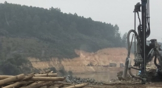 Khai thác cát tại Dự án Thủy điện sông Lô 8A: UBND tỉnh Tuyên Quang xử phạt rồi...cấp phép?