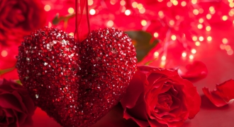 Gần ngày Valentine, đang độc thân có nên tìm người yêu?