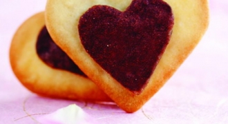 Cách làm bánh tình yêu cho ngày Valentine
