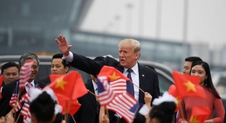 Clip đích thân ông Trump đăng tải về ấn tượng hơn 40 giờ đồng hồ ở Việt Nam
