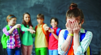 Cần làm gì để giúp trẻ không bị bắt nạt ở trường học?