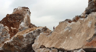 Đã tìm thấy thi thể công nhân bị vùi do đá lở tại Quảng Ninh
