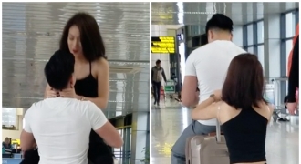 “Hết hồn” với cặp đôi squat toàn động tác khó giữa sân bay Nội Bài