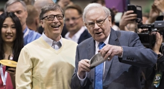 Tỷ phú Bill Gates: “Chìa khóa thành công của Warren Buffett là điều mà bất cứ ai cũng có thể làm”