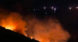 Đang điều tra nguyên nhân khiến bán đảo Sơn Trà bốc cháy giữa đêm