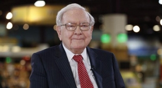 Tỷ phú Warren Buffett: “Đến 20 tuổi, các con tôi mới biết chúng có người cha giàu có”