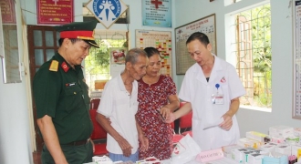 Gần 300 người dân tại Nghệ An được khám bệnh, cấp thuốc miễn phí