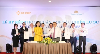 Sun Group ký hợp tác chiến lược với Vietnam Airlines