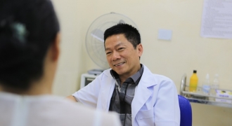 Bác sĩ phụ sản 2 lần phơi nhiễm HIV cứu bệnh nhân khỏi “lưỡi hái tử thần”
