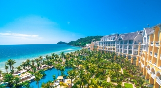 Điều gì khiến JW Marriott Phu Quoc Emerald Bay được xướng tên trong giải Oscar du lịch thế giới 2019?