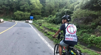 Đạp xe hơn 700km từ Hà Nội vào Đà Nẵng để tuyên truyền bảo vệ môi trường