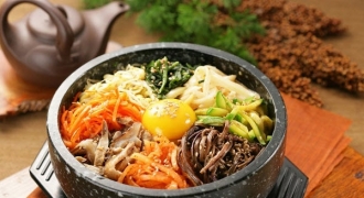 30 phút xong ngay cơm trộn Bibimbap Hàn Quốc ngon đúng kiểu