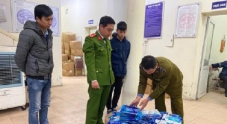 Thu giữ 300 thẻ diệt virus nhập lậu tại Hà Nội