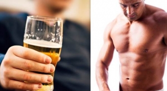 Cơ thể thay đổi thế nào khi uống 2 cốc bia mỗi ngày trong 1 tháng?