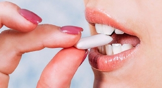 Tại sao nhai kẹo cao su có thể gây béo phì?