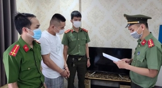 Người đàn ông Trung Quốc tự thú sau 8 tháng nhập cảnh trái phép