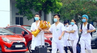 200 nhân viên y tế Nghệ An sẵn sàng lên đường hỗ trợ TP. Hồ Chí Minh chống dịch