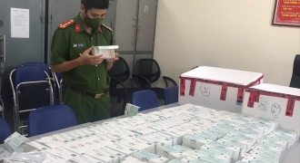 Phát hiện hàng ngàn bộ kit test nhanh Covid-19 nhập lậu tại Hà Nội