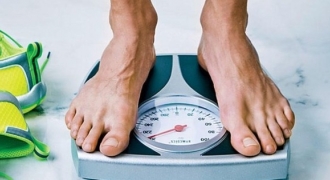 Cảnh giác sụt cân bất thường ở người cao tuổi