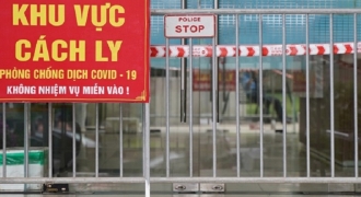 Phong tỏa tòa nhà ở KĐT Dương Nội - Hà Nội sau khi phát hiện ca mắc Covid - 19