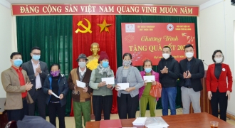Quảng Ninh: Tặng 600 suất quà Tết cho người có hoàn cảnh khó khăn